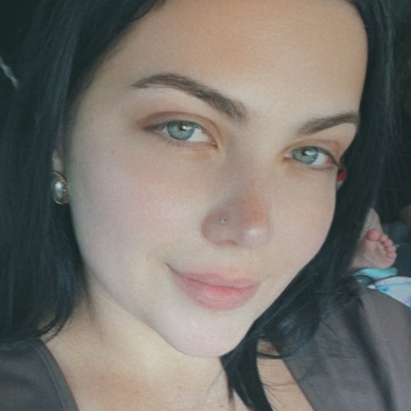devonlyn24